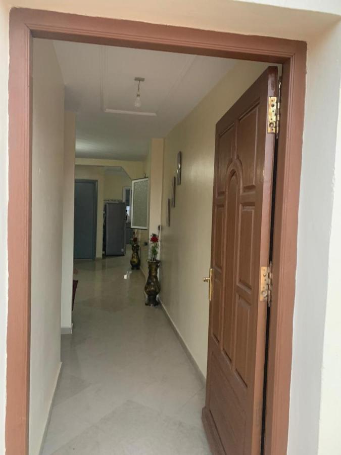 Appartement Boulevard Mohammed Derfoufi Oujda Bagian luar foto